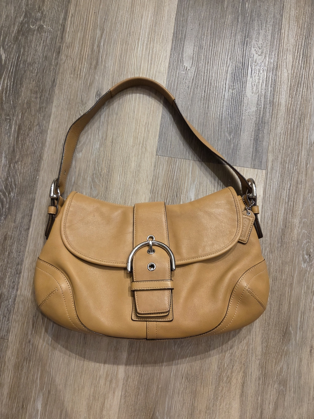 Coach Soho Leather Flap Shoulder Bag Purse (style 9248)